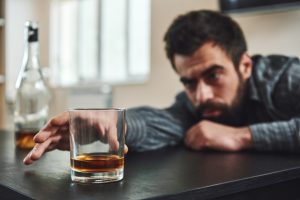 Come Aiutare un Figlio Alcolista
