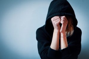 Come Aiutare un Figlio che Usa Metanfetamina